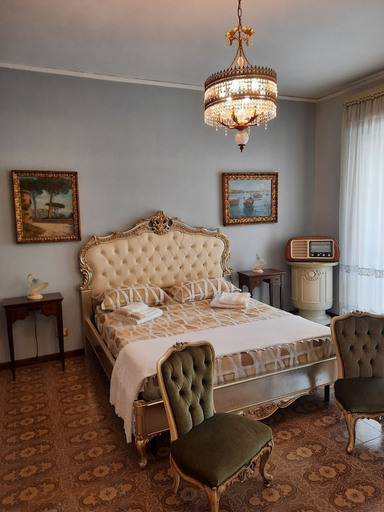 Bedroom 2, Villa Ada B&B, Salerno