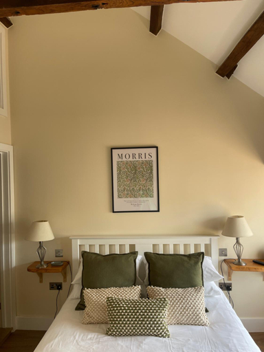 Bedroom 2, The Anchor Inn, Devon