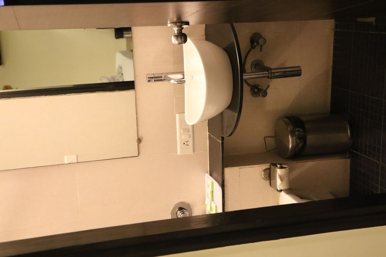 Bathroom, Pallavi Avida Hotel, Raigarh