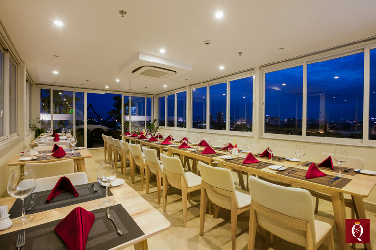 Food & Drinks 5, Silk Queen Grand Hotel, Hoàn Kiếm