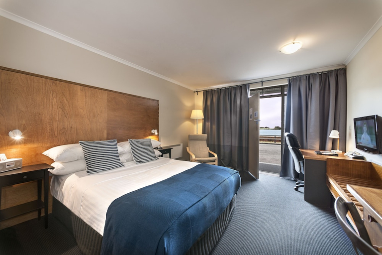 Bedroom 2, Burnie Airport Motel, Waratah/Wynyard - Pt A