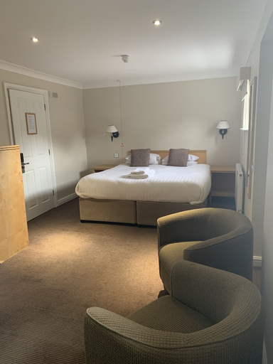 Bedroom 2, Highfield Park, Hampshire