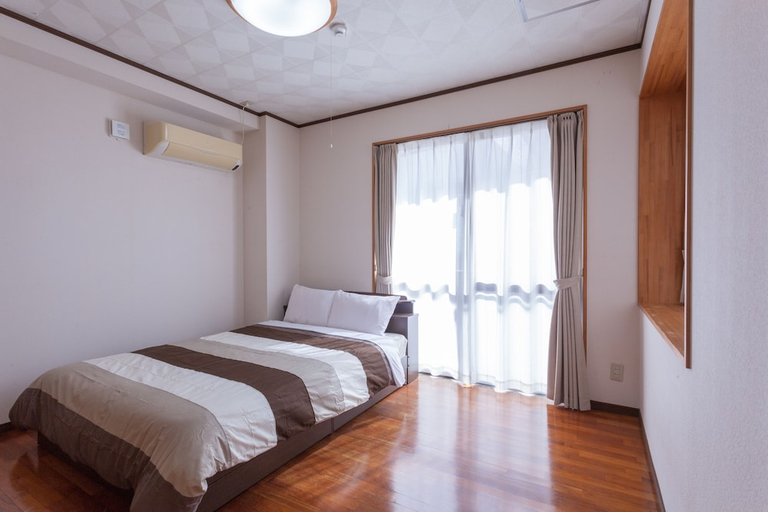 Bedroom 2, Kariyushi Condominium Resort Nago Sea Side House, Nago