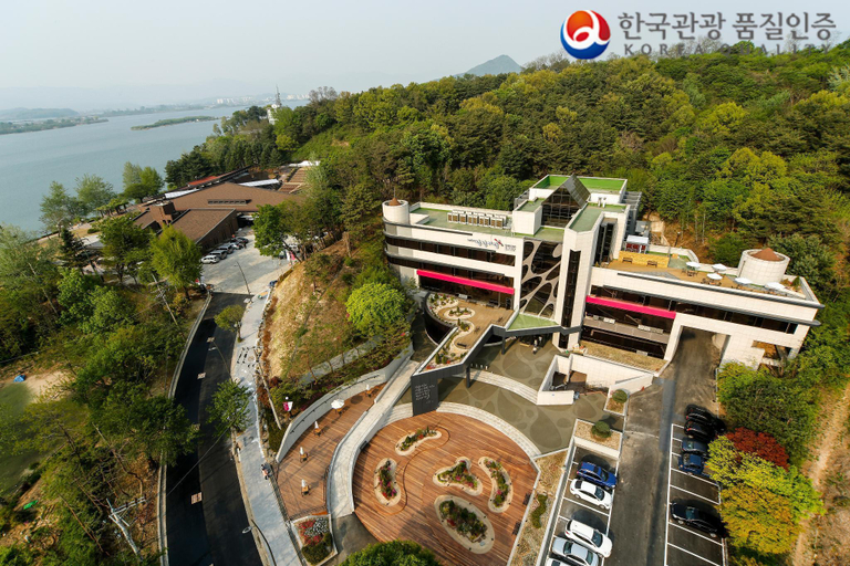 Exterior & Views 1, Sangsangmadang Chuncheon Stay Hotel, Chuncheon