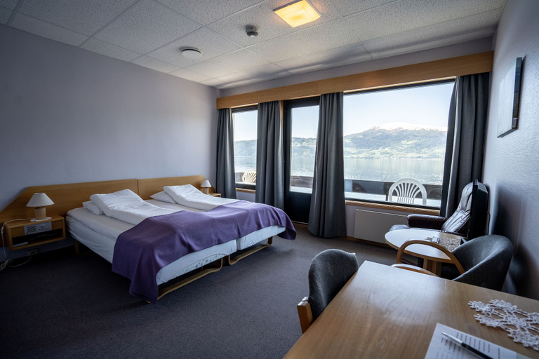 Bedroom 2, Fjordhotell, Stryn
