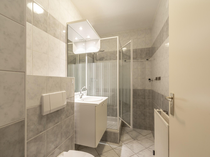 Bathroom, Apartment in Dutch Coast with Beach Access, Den Helder