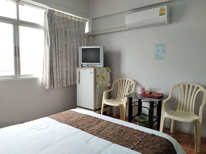 Bedroom 3, Pattha Hotel, Muang Prachin Buri