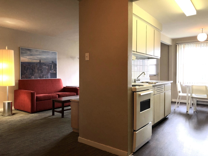 Others 5, BEAUSEJOUR HOTEL APPARTEMENTS, Montréal
