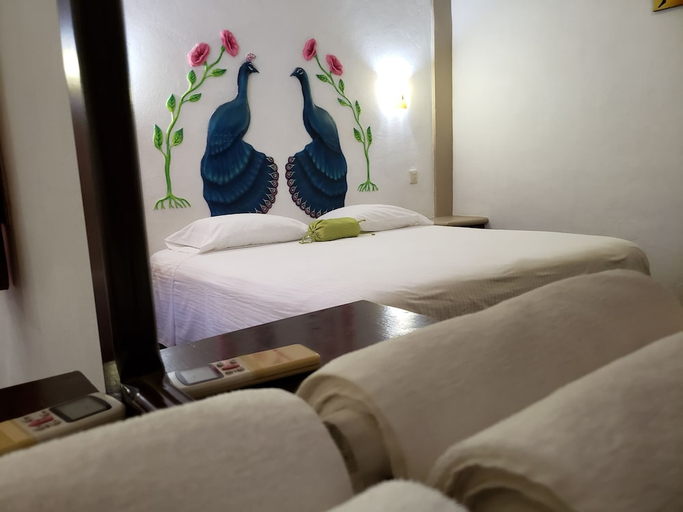 Bedroom 2, Hotel & Club Campestre Altos Paraiso, Dist. Juquila