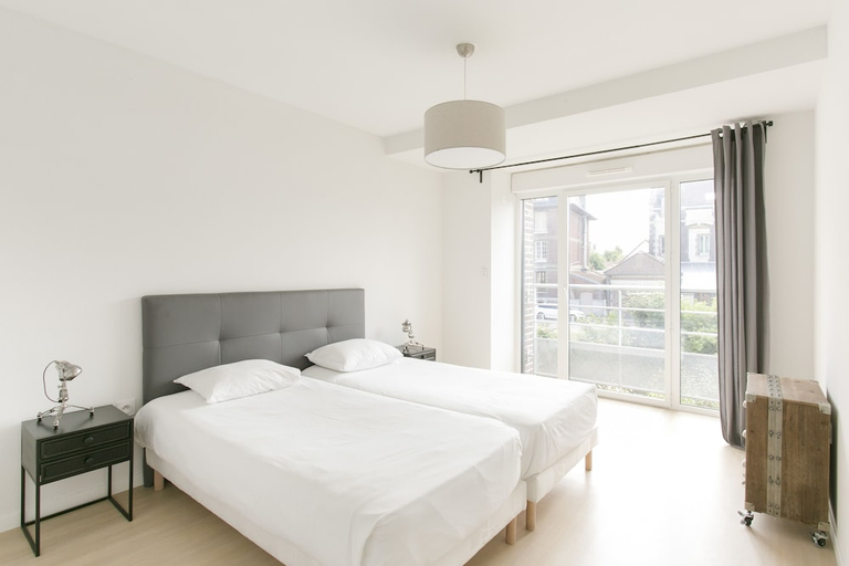 Bedroom 2, Zenao Appart'hotel Troyes, Aube