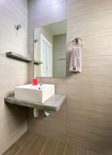 Bathroom 4, Amadel's Residence - Mahkota Hotel Melaka, Malacca City