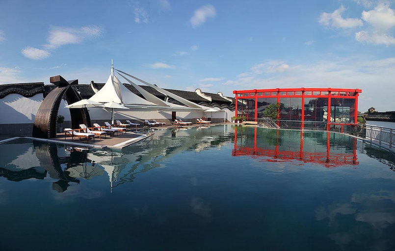 Sport & Beauty, Waterside Resort, Jiaxing