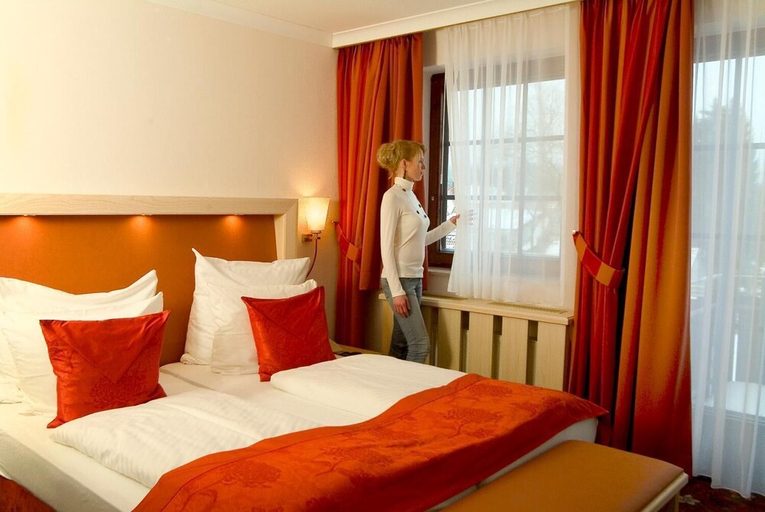 Bedroom 3, Hotel Walpurgishof, Goslar