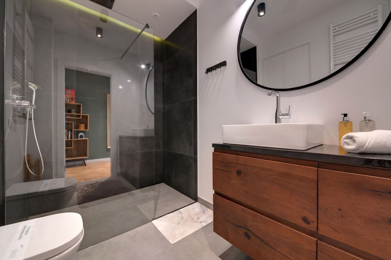 Bathroom 3, RentPlanet - Apartament Tęczowa, Środa Śląska