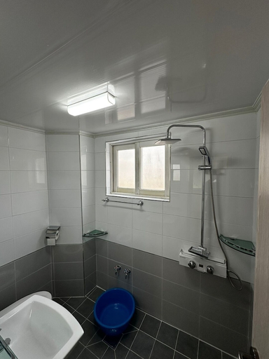 Bathroom 4, Wansangol Guesthouse, Jeonju