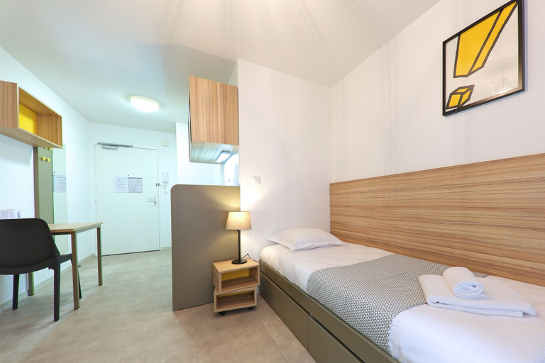 Bedroom 5, Apparteo Dijon, Côte-d'Or