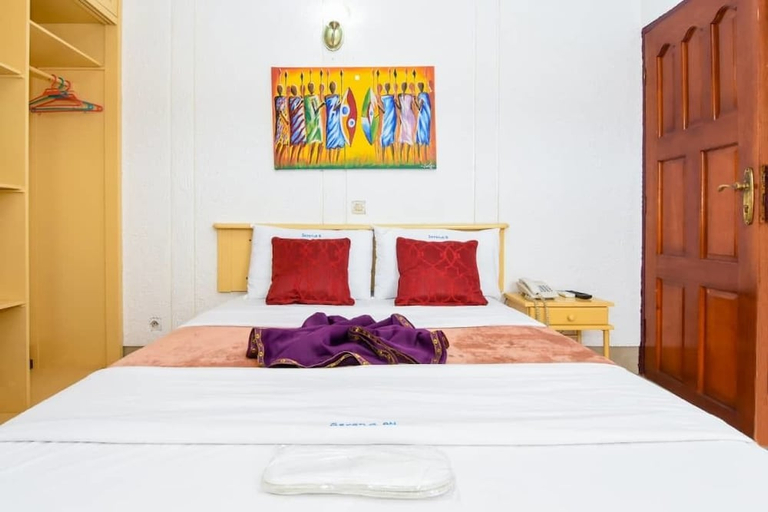 Others 5, Serena Palace Hotel, Wouri