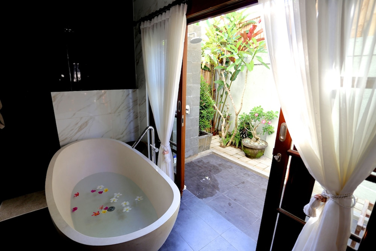 Bathroom 4, Villa Bali Damai, Badung