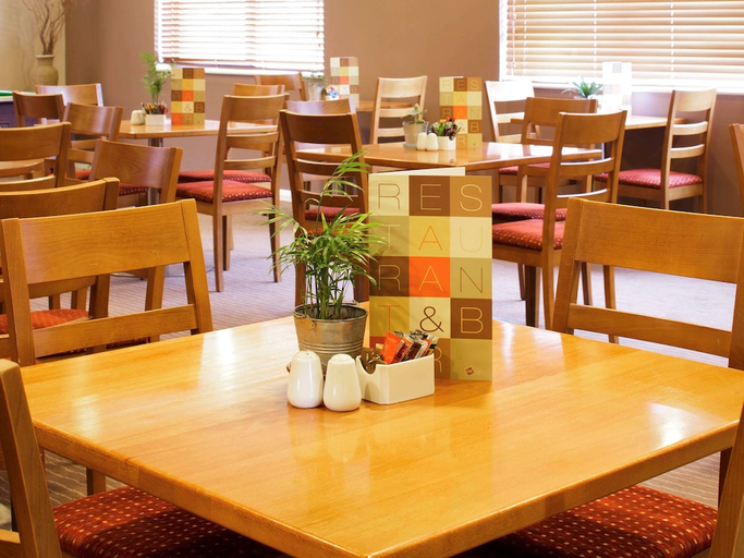 Food & Drinks 4, Travelodge Chesterfield Town Centre, Derbyshire