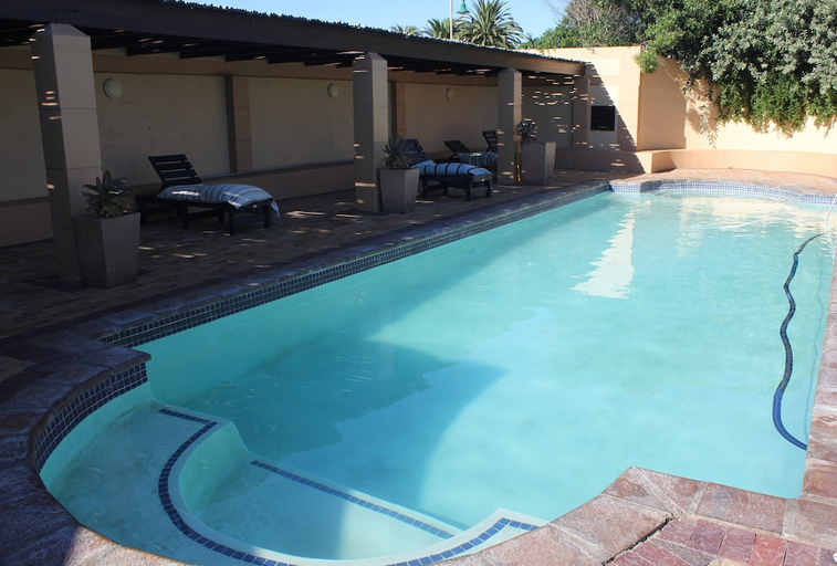 Sport & Beauty, 4 Bella Casa Self Catering, West Coast