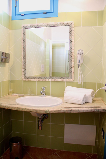 Bathroom 5, Hotel Gran Torre, Oristano