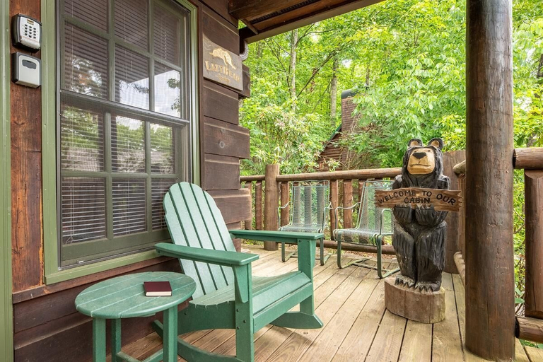 Terrace/patio, Lazy Bear Lodge, Sevier