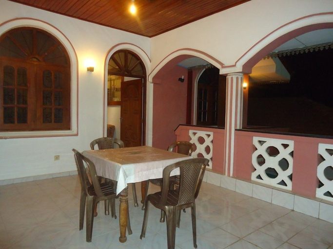 Others 5, Tree House Holiday Home, N. Palatha East