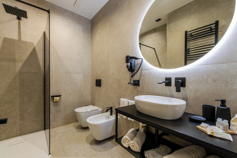 Bathroom 3, Lumen Boutique Stay, Napoli