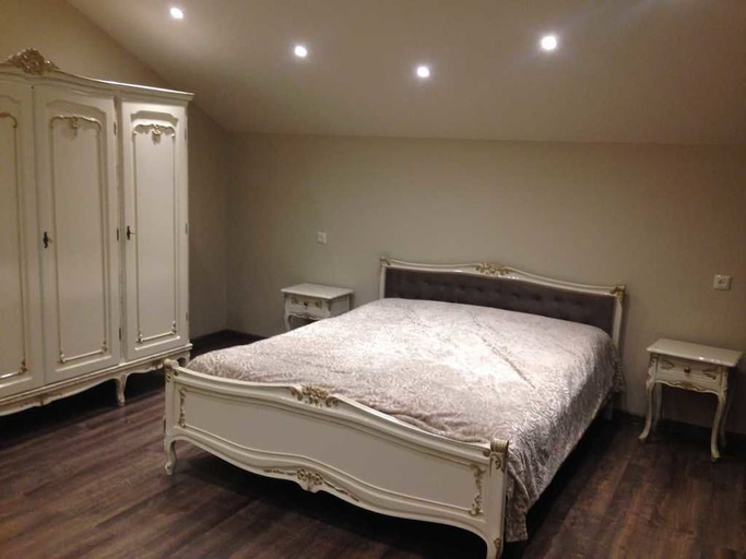 Bedroom 5, Odissea's, Batumi