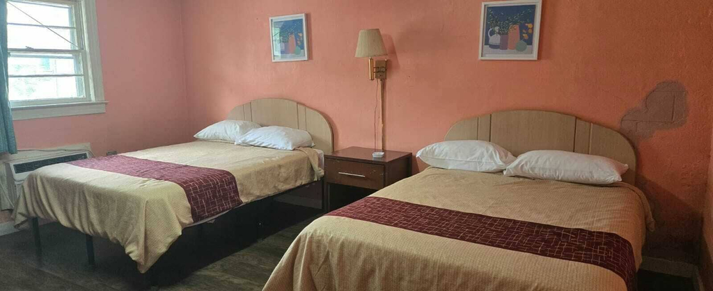 Room 3, Hometown Inn Rocky Mount VA, Franklin