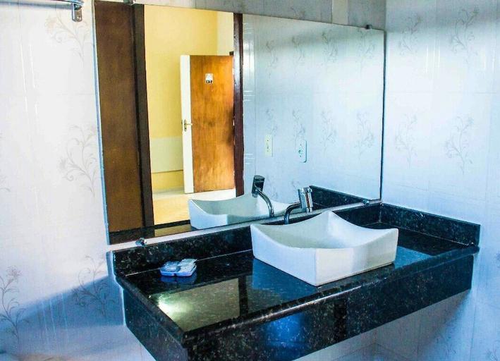 Bathroom 4, Delta Park, Parnaíba
