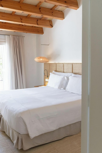 Others 2, Hotel Torralbenc, Baleares