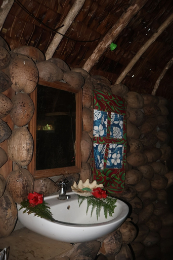 Bathroom 3, Tanna Lava View Bungalows, South West Tanna