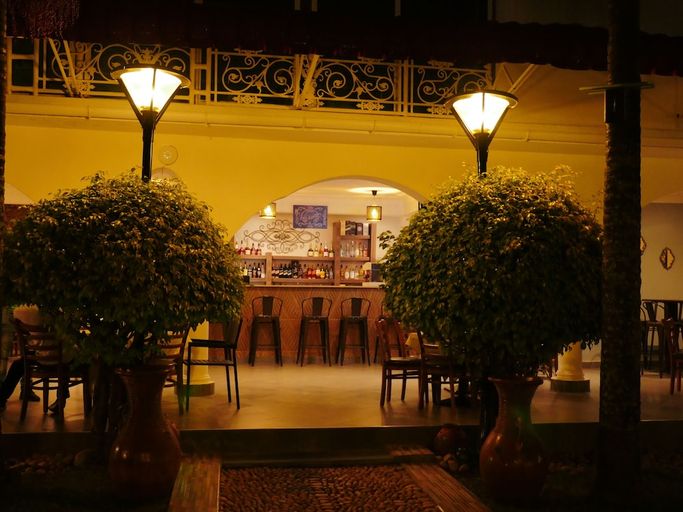 Exterior & Views, Ivory Castle Boutique Hotel, Kampala