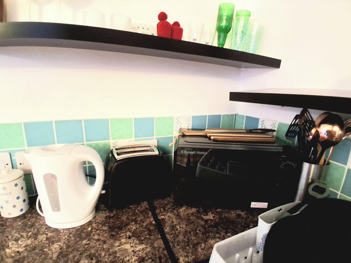 Interior 3, Porthleven Studio, Sleeps 3, Patio & Beach Access, Cornwall