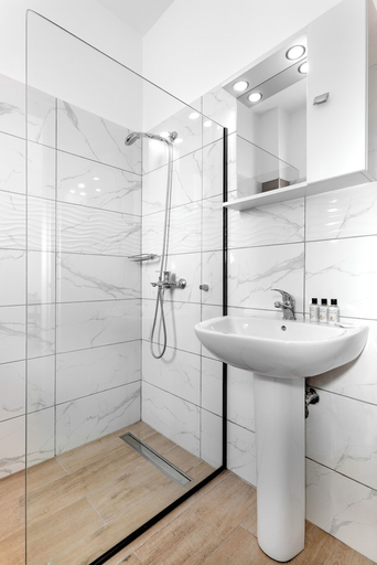 Bathroom, Anixis Hotel, South Aegean
