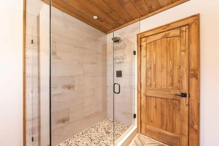 Bathroom 2, Top of the Summit Lodge, Sevier