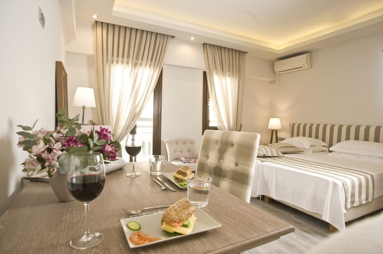 Bedroom 2, Pepi Boutique Hotel, Crete