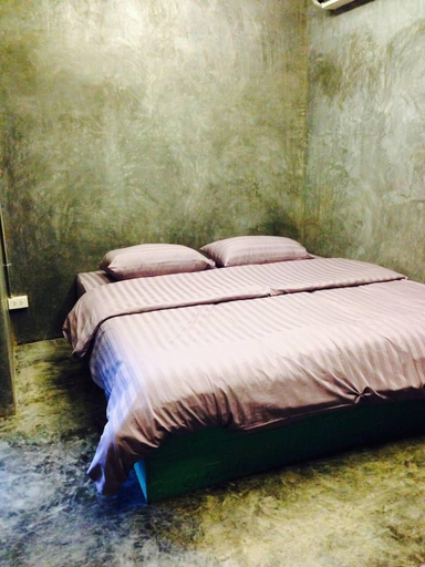 Bedroom 2, Chatchanan Resort, Mae Sot