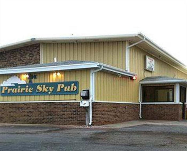 Exterior & Views, Knights Inn Winner, Tripp