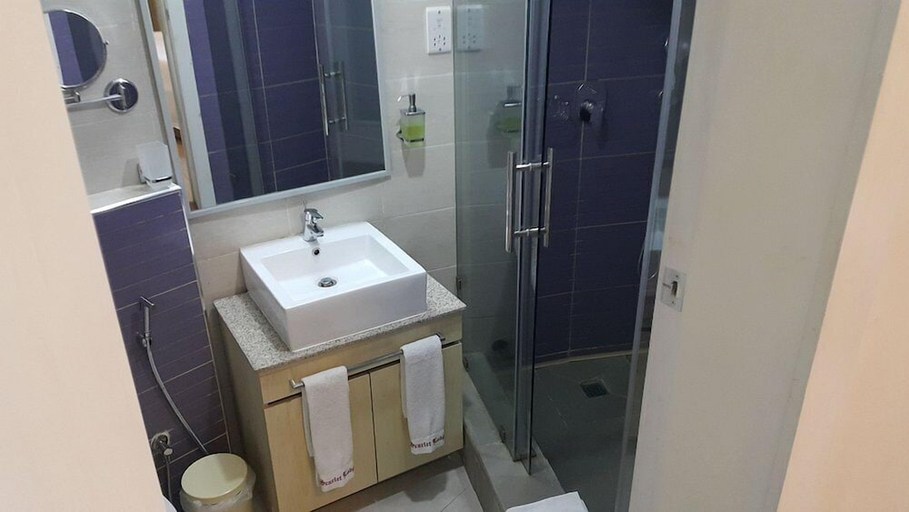 Bathroom 3, Scarlet Lodge, Eti-Osa