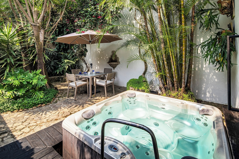 Sport & Beauty 2, Las Cruces Boutique Hotel, Antigua Guatemala