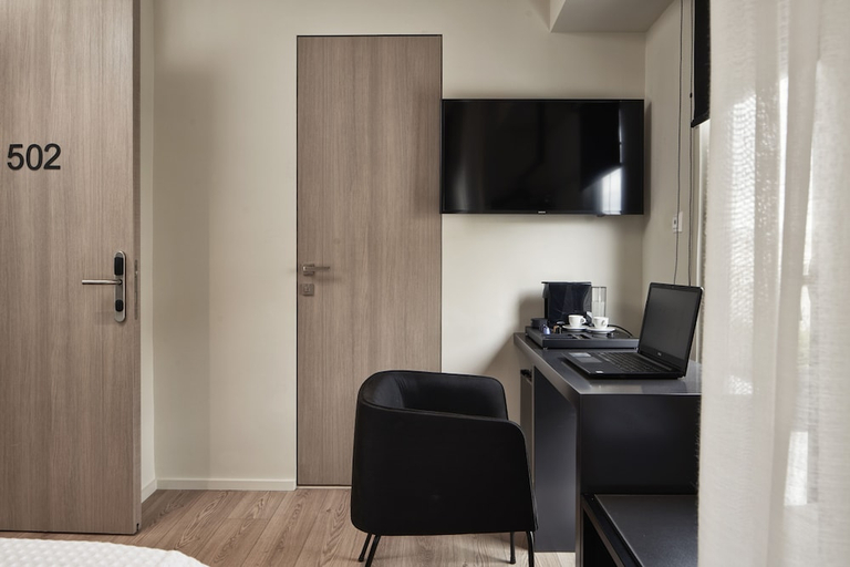 Bedroom 4, Urban Frame Hotel, Attica