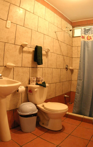 Bathroom, Turtle Beach Lodge, Pococí