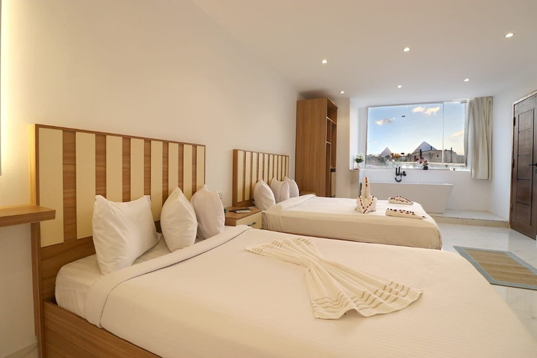 Room 5, Pyramids West Hotel, Kirdasah
