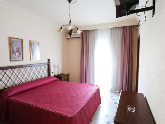 Bedroom 4, Hostal San Francisco, Badajoz