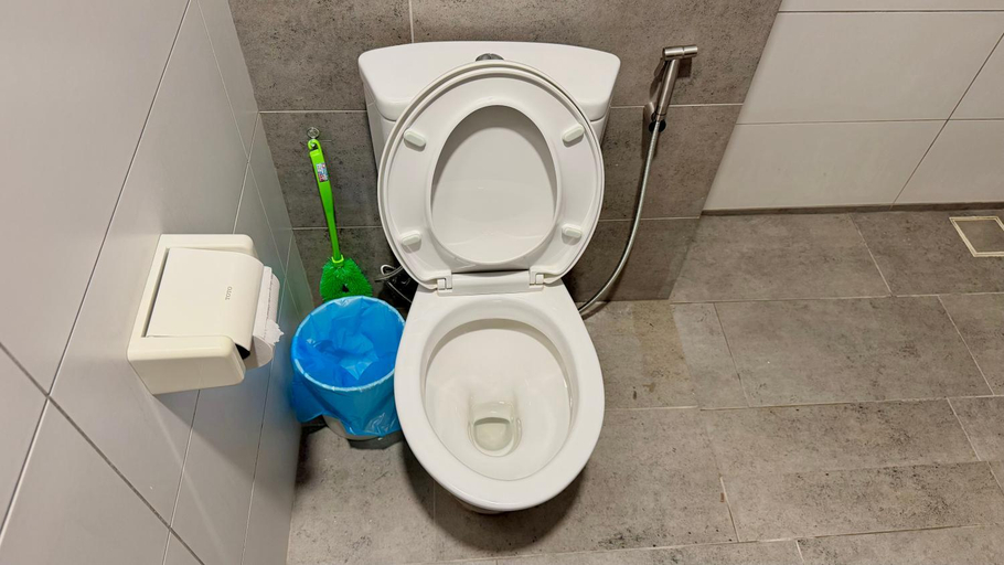 Bathroom 4, The Podium, Kuching, Kuching