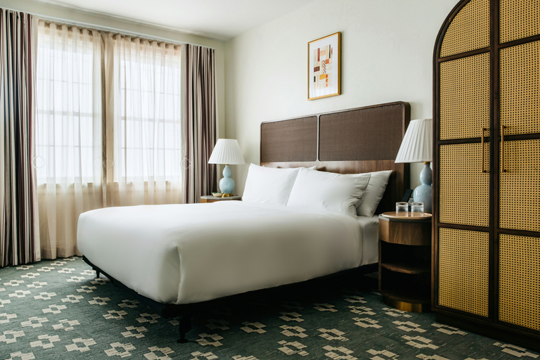 Others 4, Artmore Hotel, Atlanta