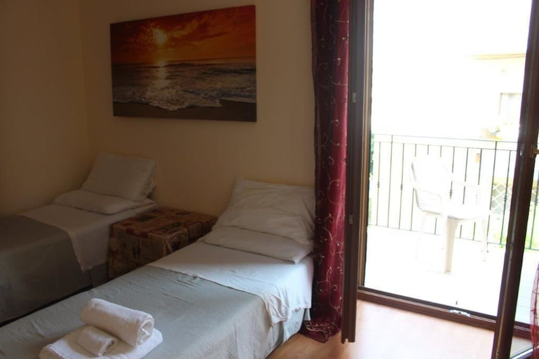 Bedroom 3, B&B La Tartaruga, Macerata