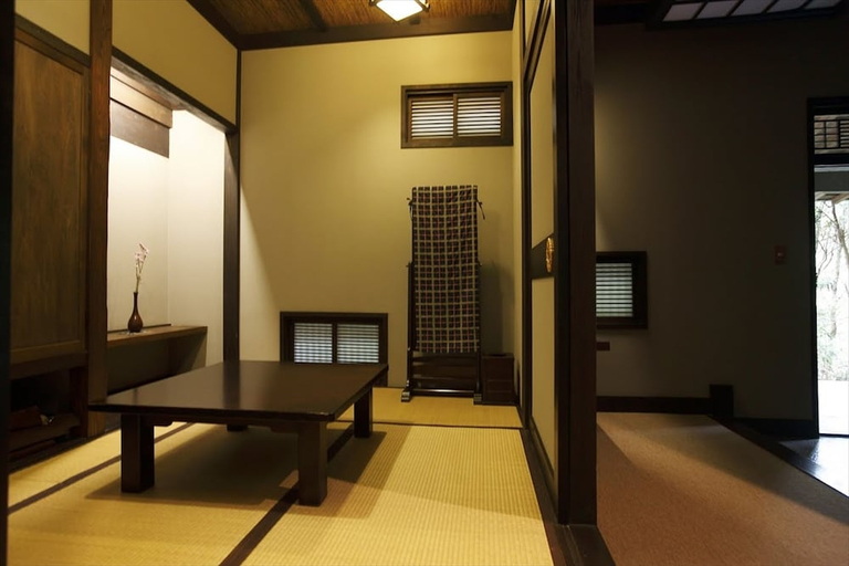 Bedroom 2, Hazu Gassho, Shinshiro